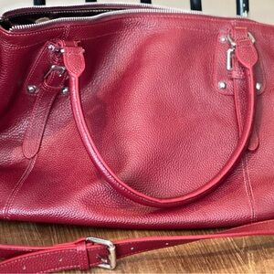 New Beautiful Heshe Red Leather Shoulder Crossbody Bag with Detachable Strap NWT